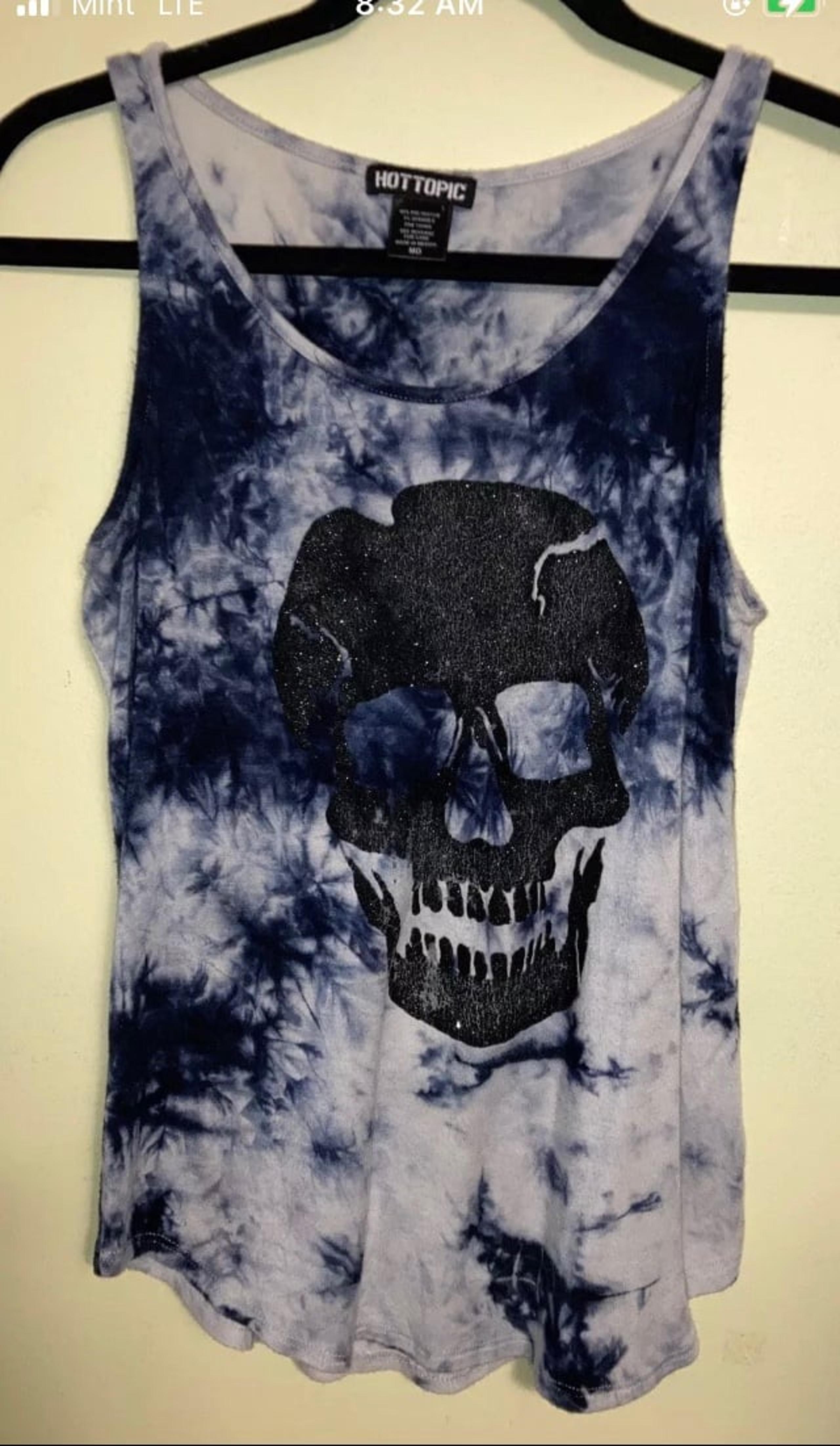 Y2K Hot Topic Black Metallic Skull Tank Top T-Shirt White Blue Tie Dye Women’s M