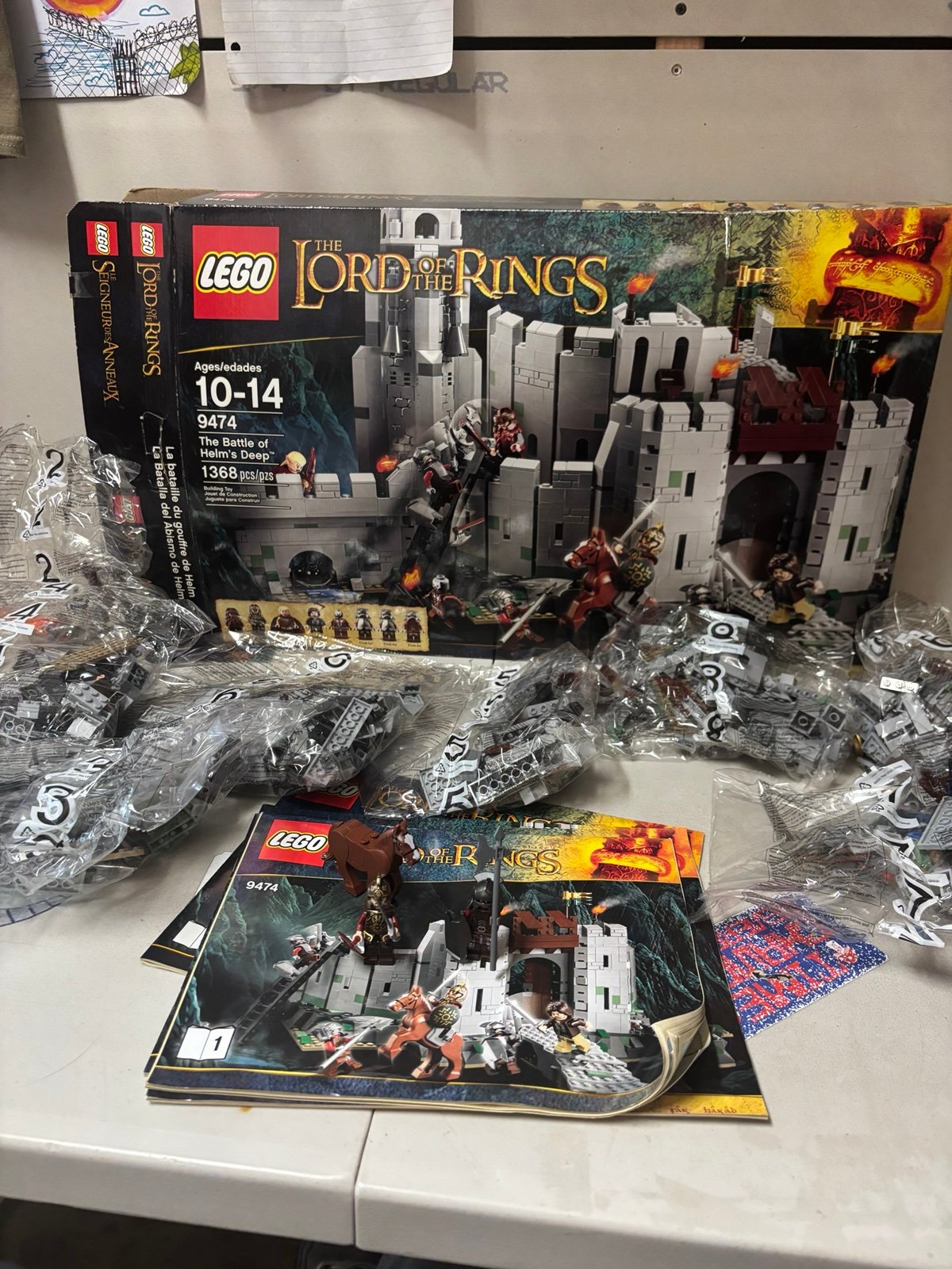 Lego Lord of the Rings Helms Deep Set 9474 80% Complete