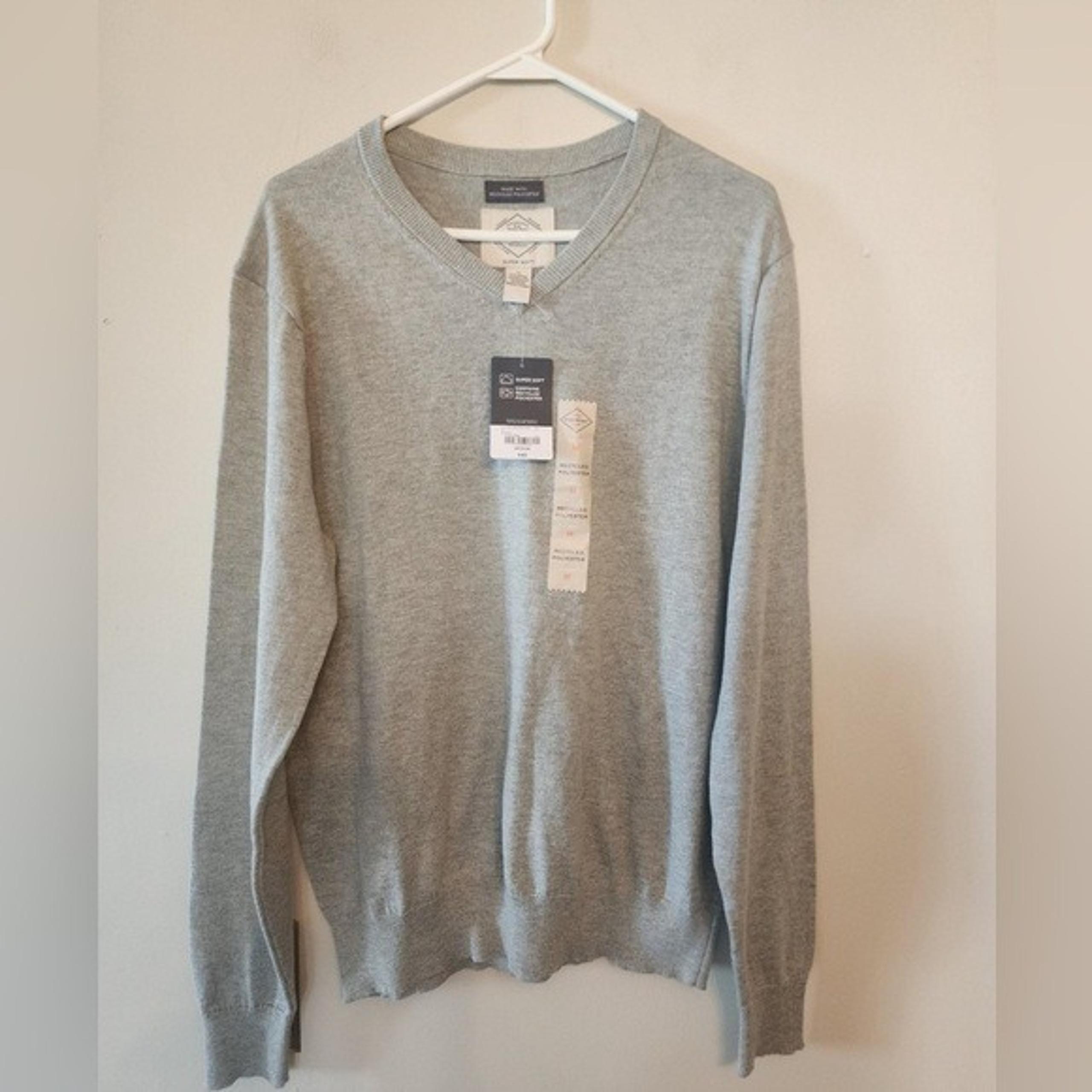 St Johns Bay Mens v neck sweater light Heather grey size medium