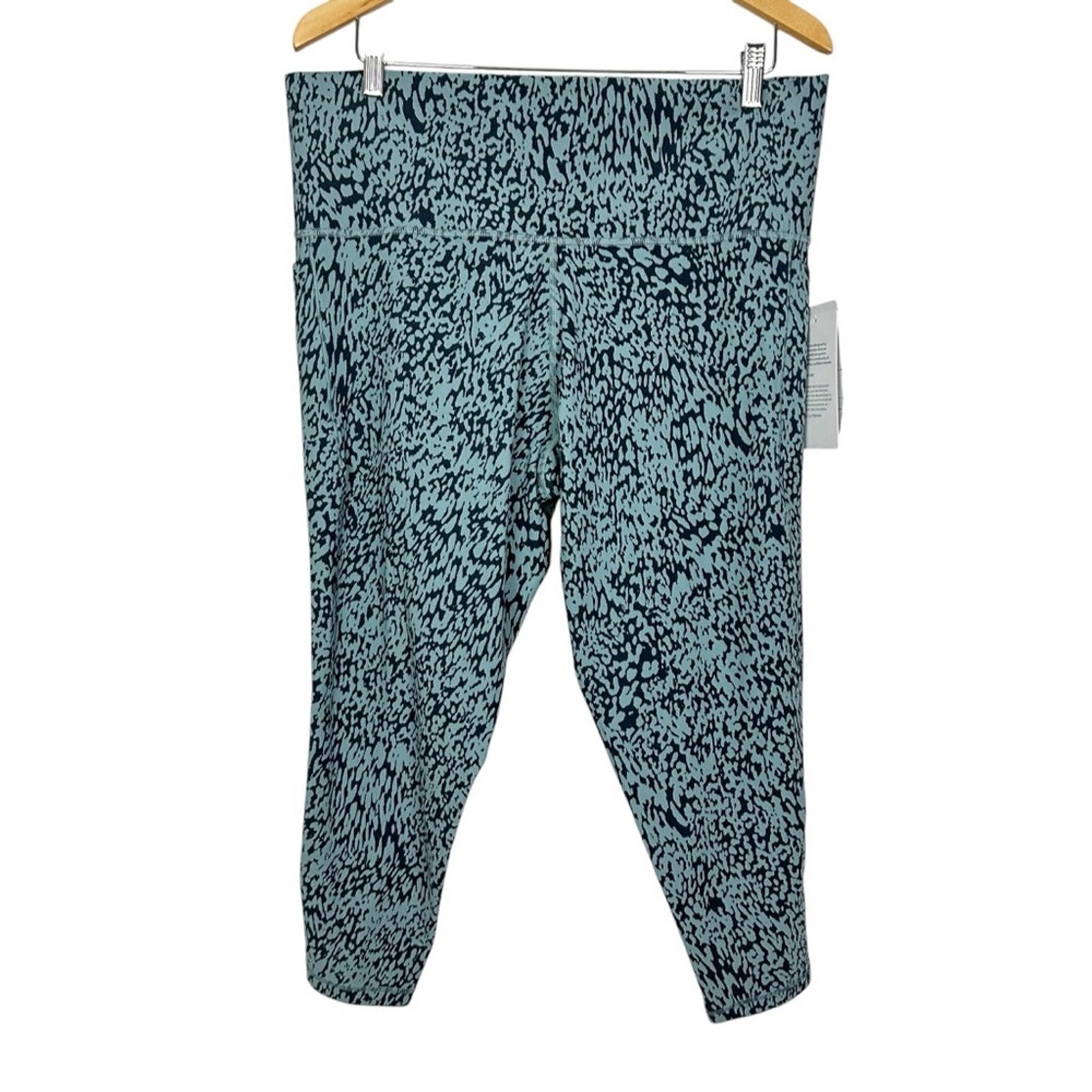 NWT Athleta Salutation Stash Pocket II Printed 7/8 Leggings Size 2X