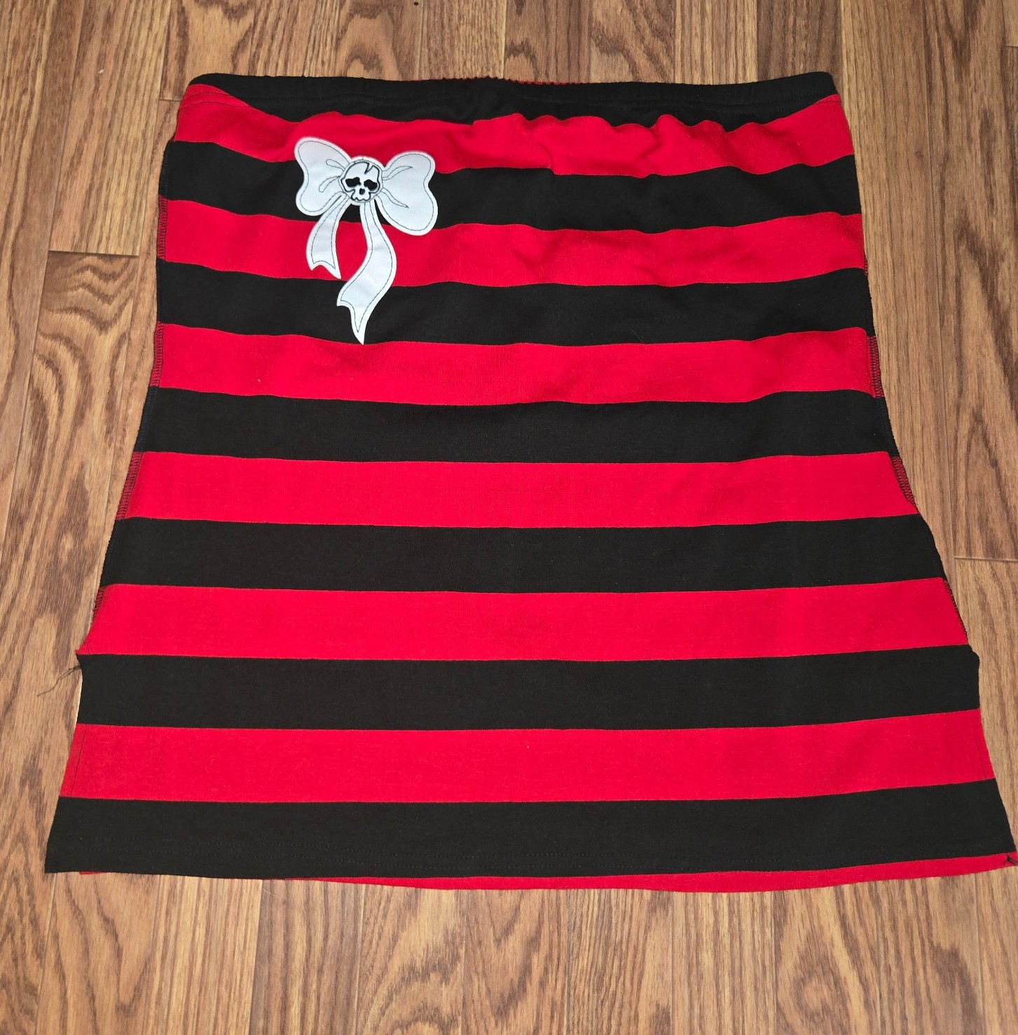 [NEW] Goth Scene Hot Topic Red/Black Skeleton Bow Tube Top Plus Size 2X Attempt