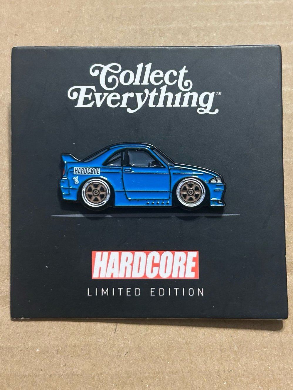 Leen Customs Hardcore Pin
