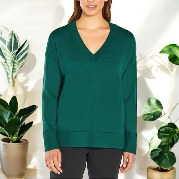 NEW Banana Republic V-Neck Merino Wool Sweater in Forest Green Size XS