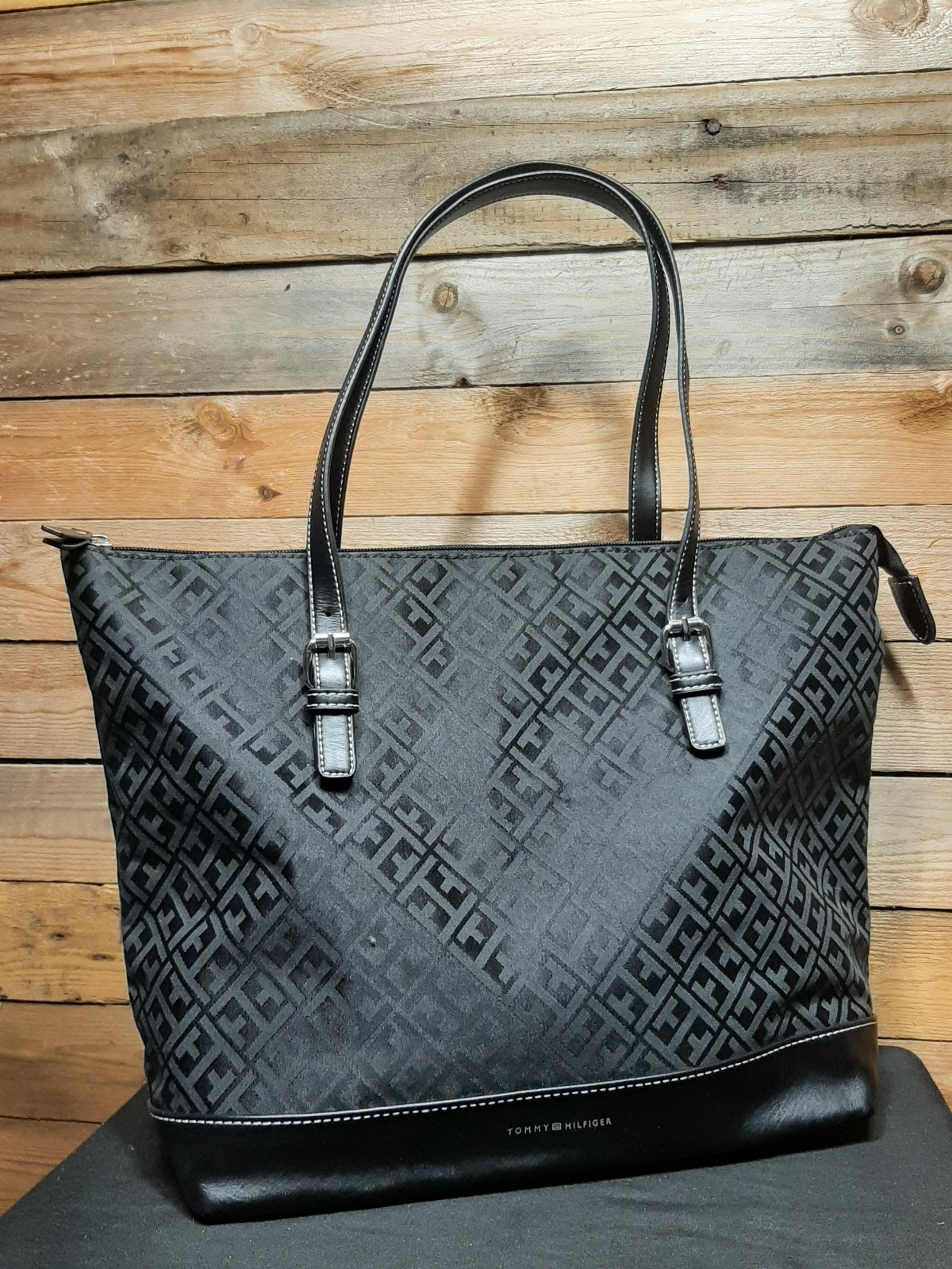 TOMMY HILFIGER Black Diamond Tote Shoulder Bag