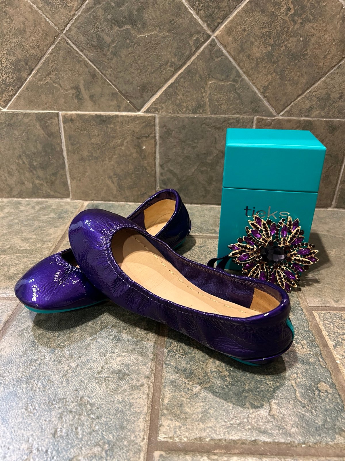 LE purple diamond tieks size 7 NEW!
