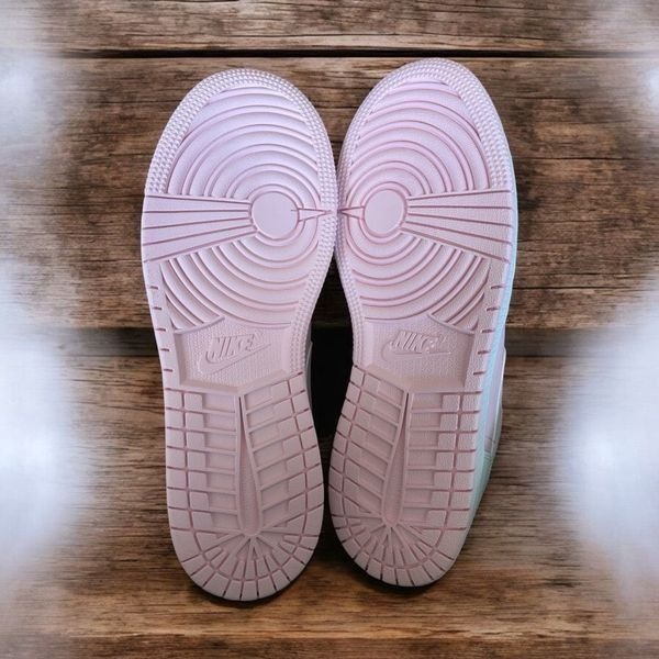 Nike Air Jordan 1 Low Pink Foam Fire Red White 553560-608