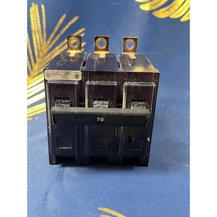 PREOWNED CUTLER HAMMER ELECTRICAL CIRCUIT BREAKER TYPE BA CAL.NO BAB3070H - CUR