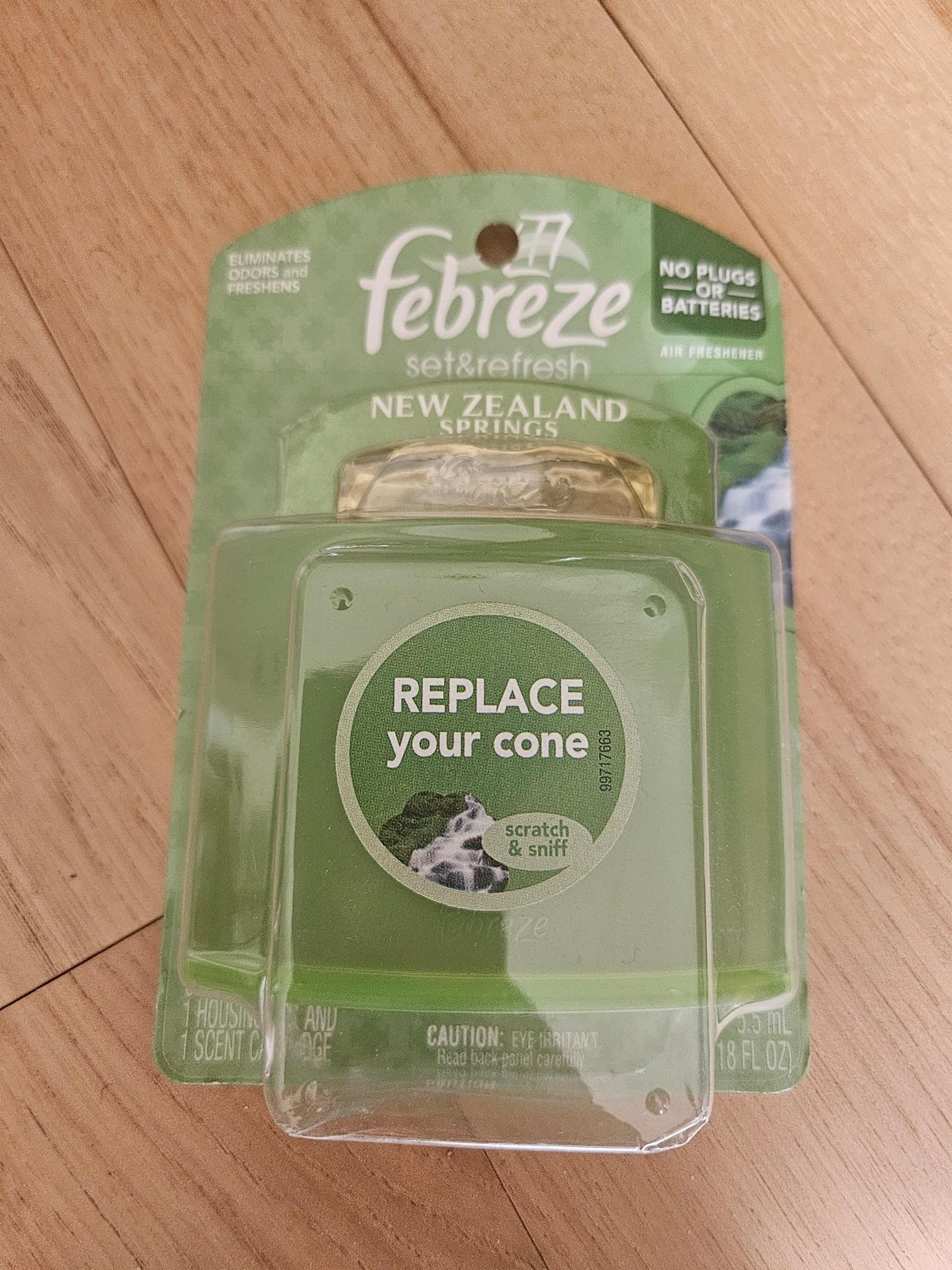 Febreze Set & Refresh air freshener in the New Zealand Springs scent