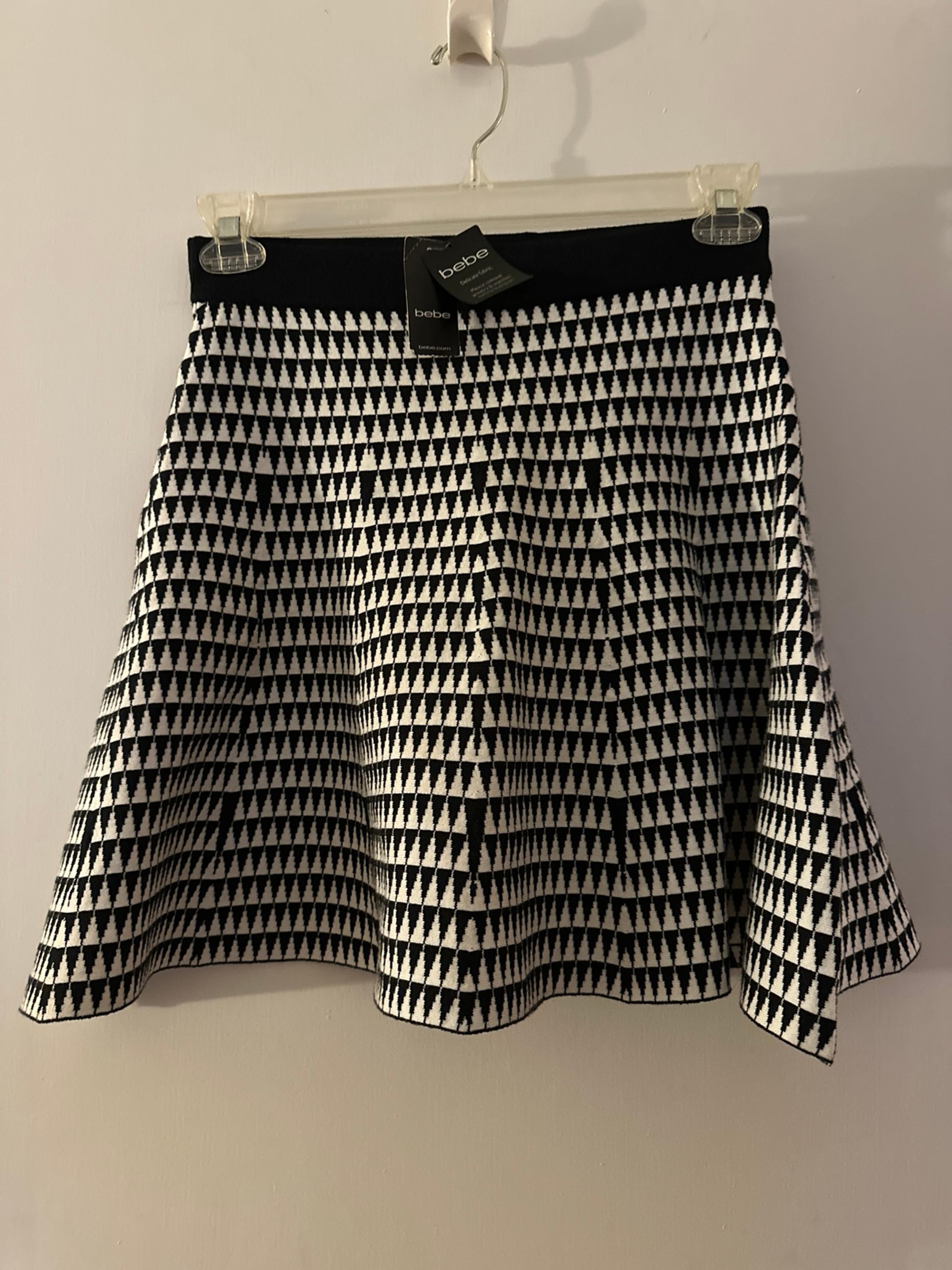 Bebe mini skirt