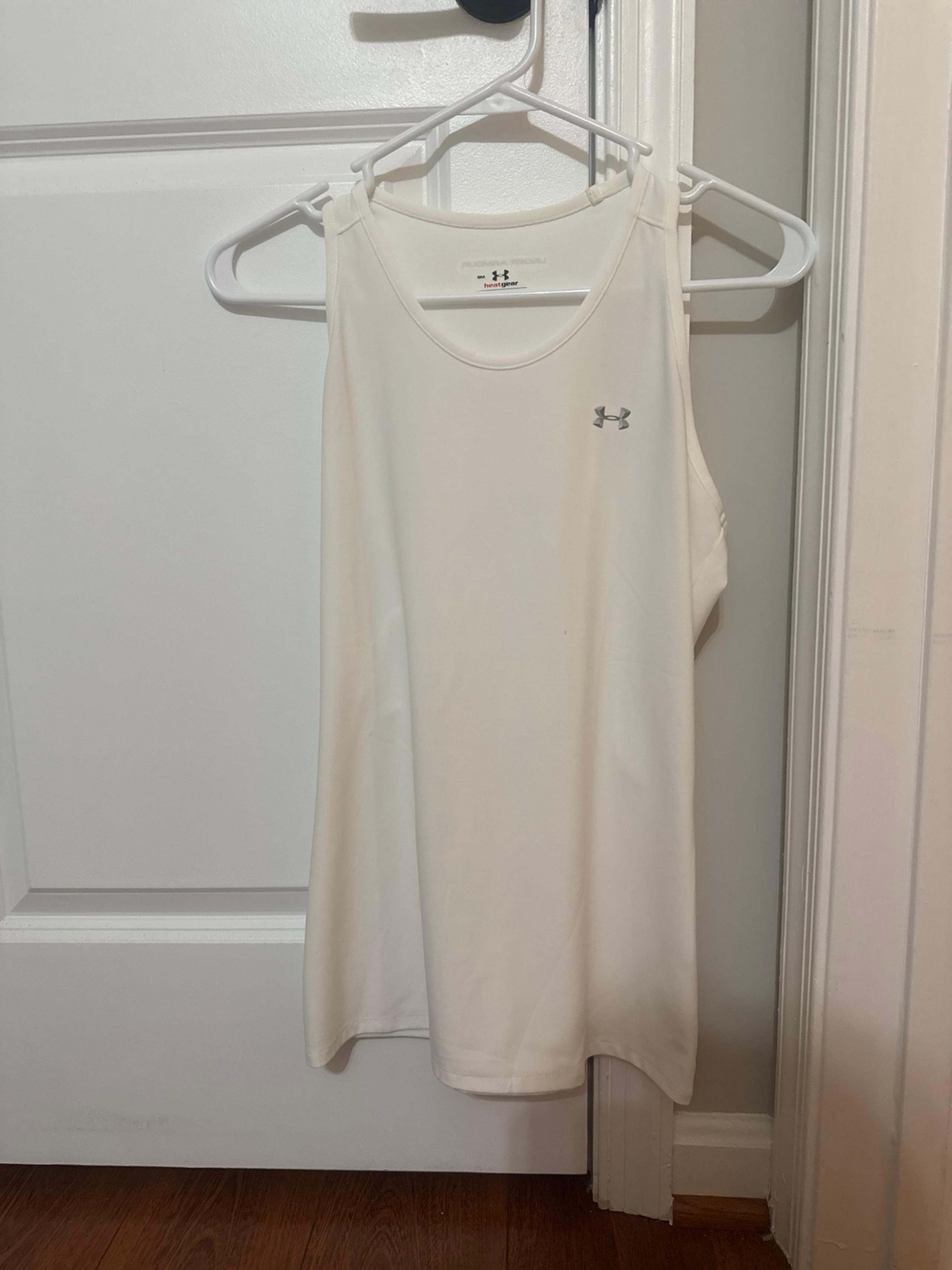 Women’s Under Armour Heatgear Razorback Tank Sz: S