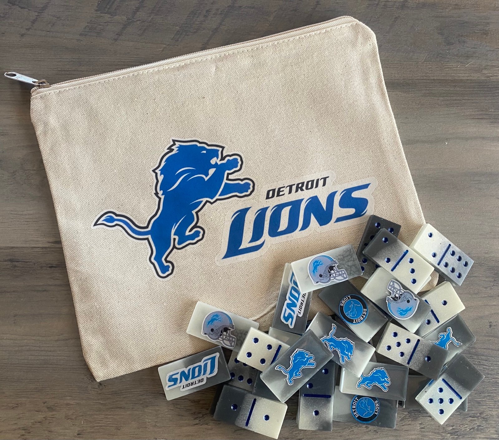 Resin Dominos