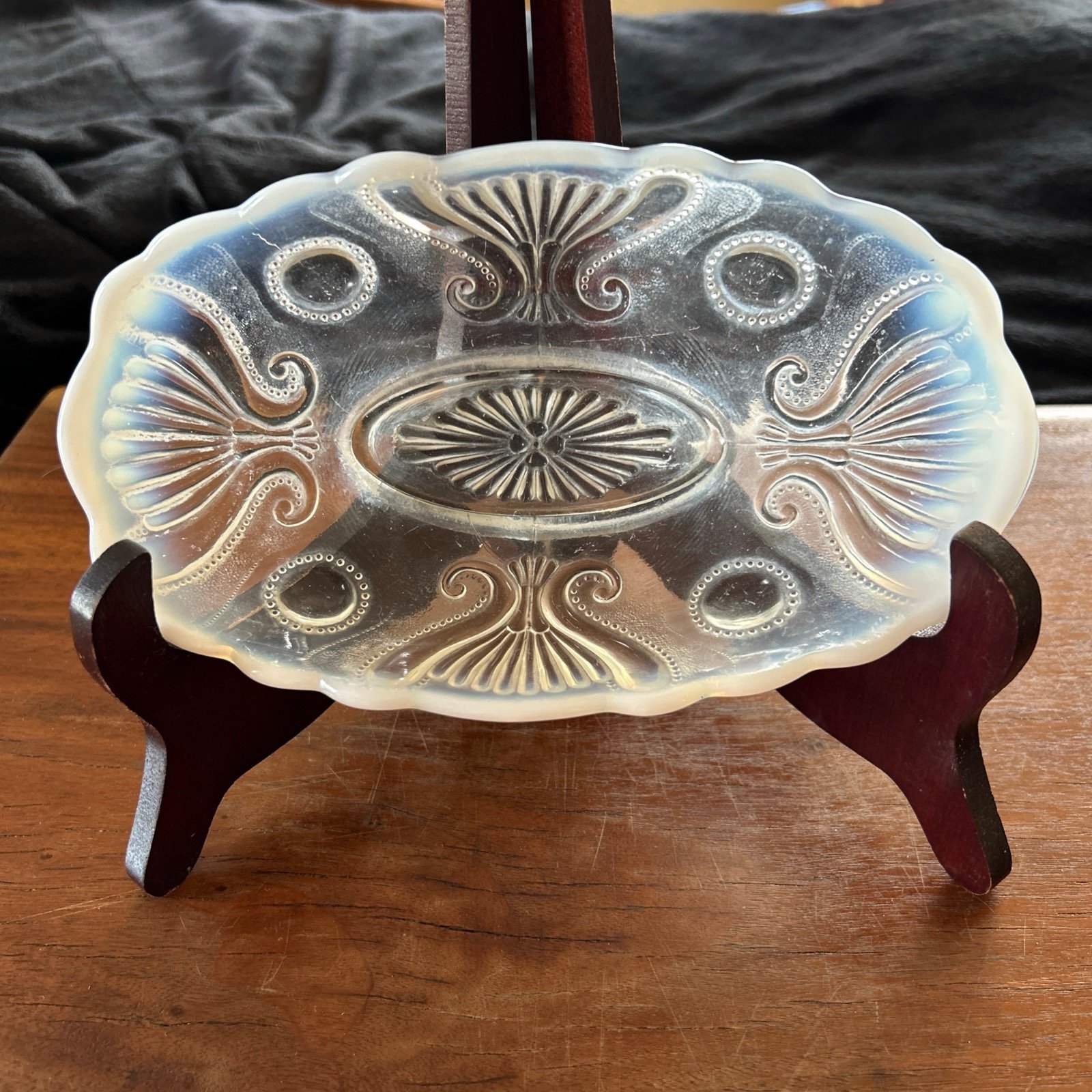 Antique URANIUM EAPG Jefferson Glass Jewel & Fan White Opalescent Dish Bowl