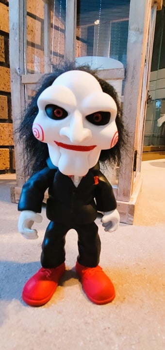 Mezco 2011 Billy Saw Vinyl 6 Figure **Pre-Owned*