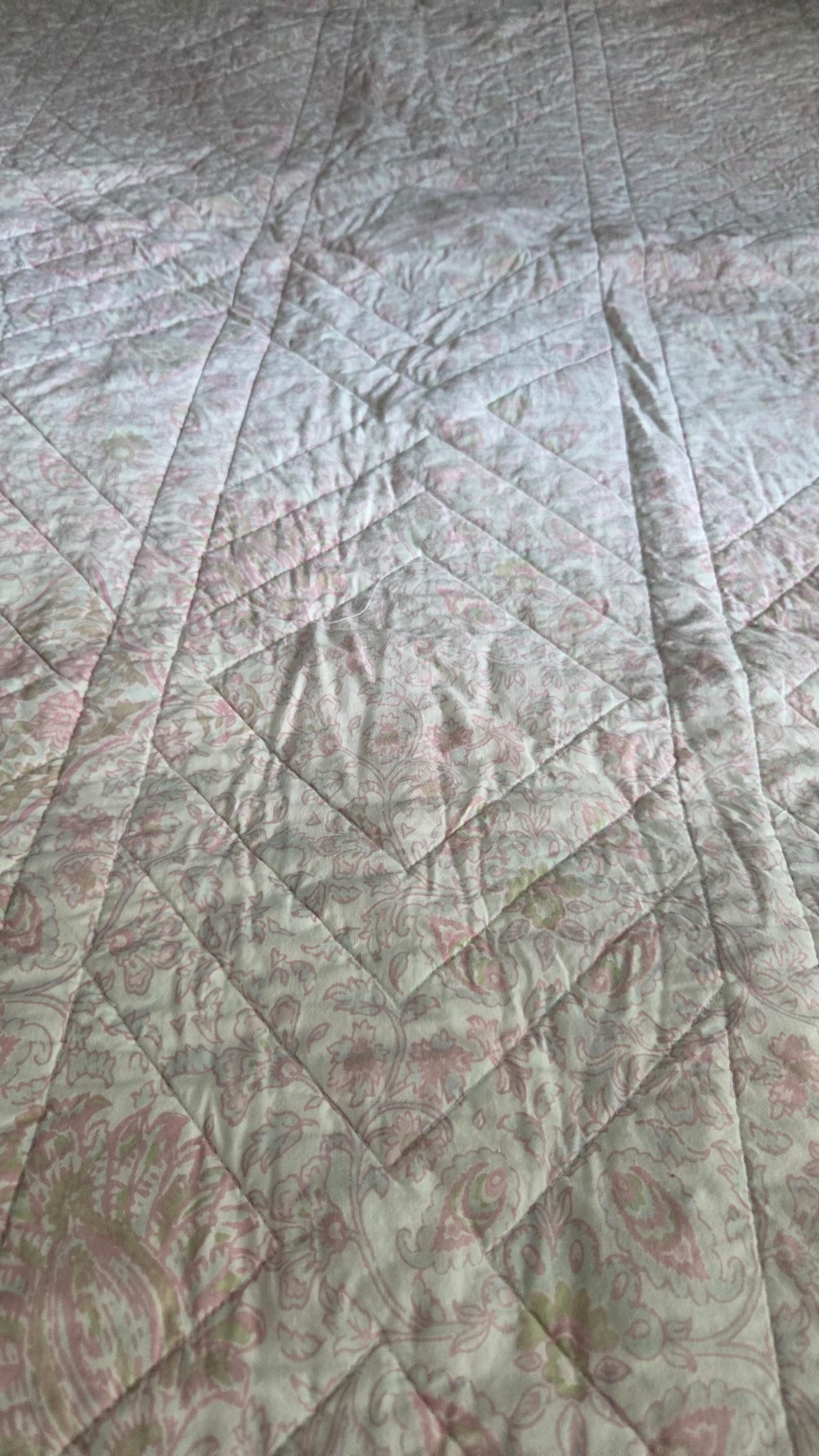 Simply Shabby Chic reversible quilt