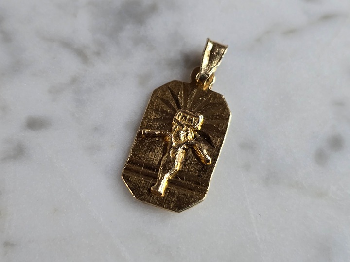 Vintage Estate 14K Yellow Gold Religious Jesus Cross Pendant, 1.7g E7344