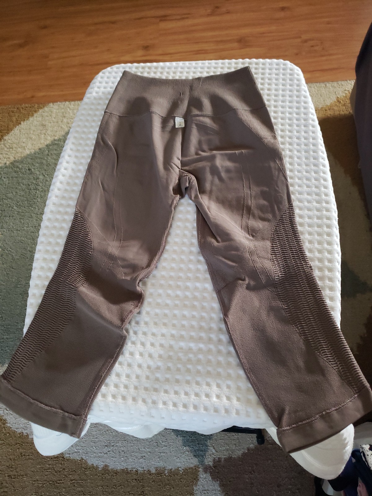 Lululemon zone crop pant