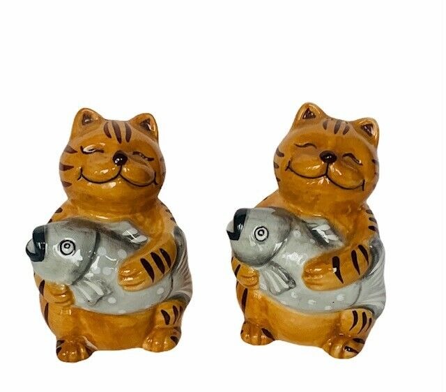 Salt Pepper Shakers Cats kittens figural
