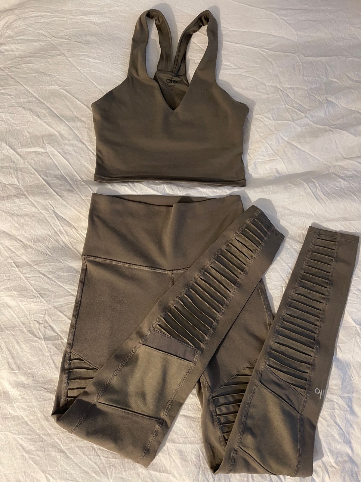 Alo yoga set