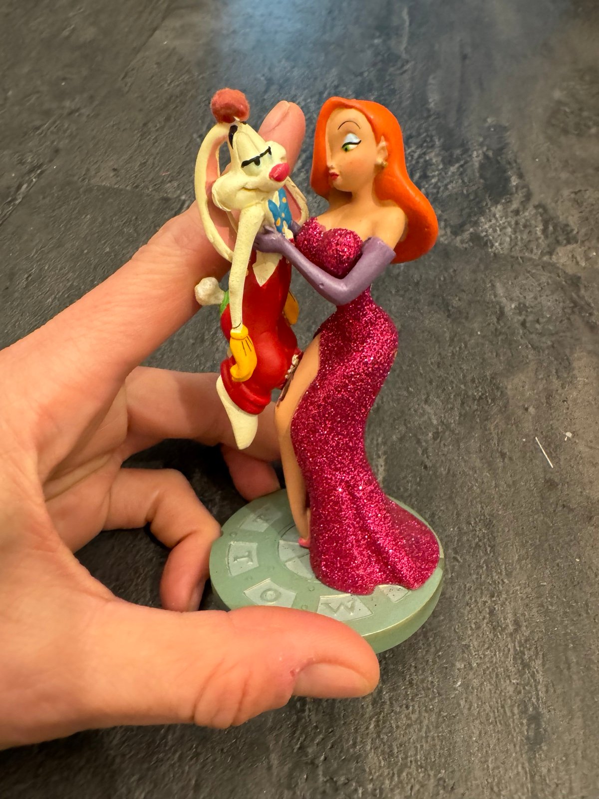 Vintage Jessica rabbit and roger mini statue