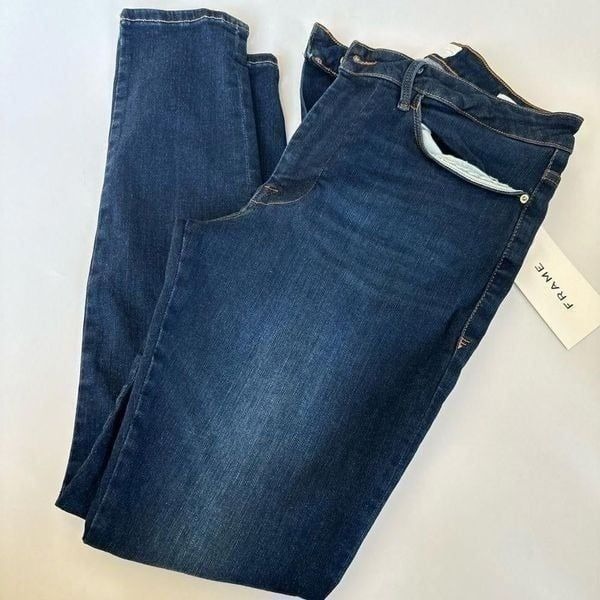 FRAME LeOne Skinny Jeans