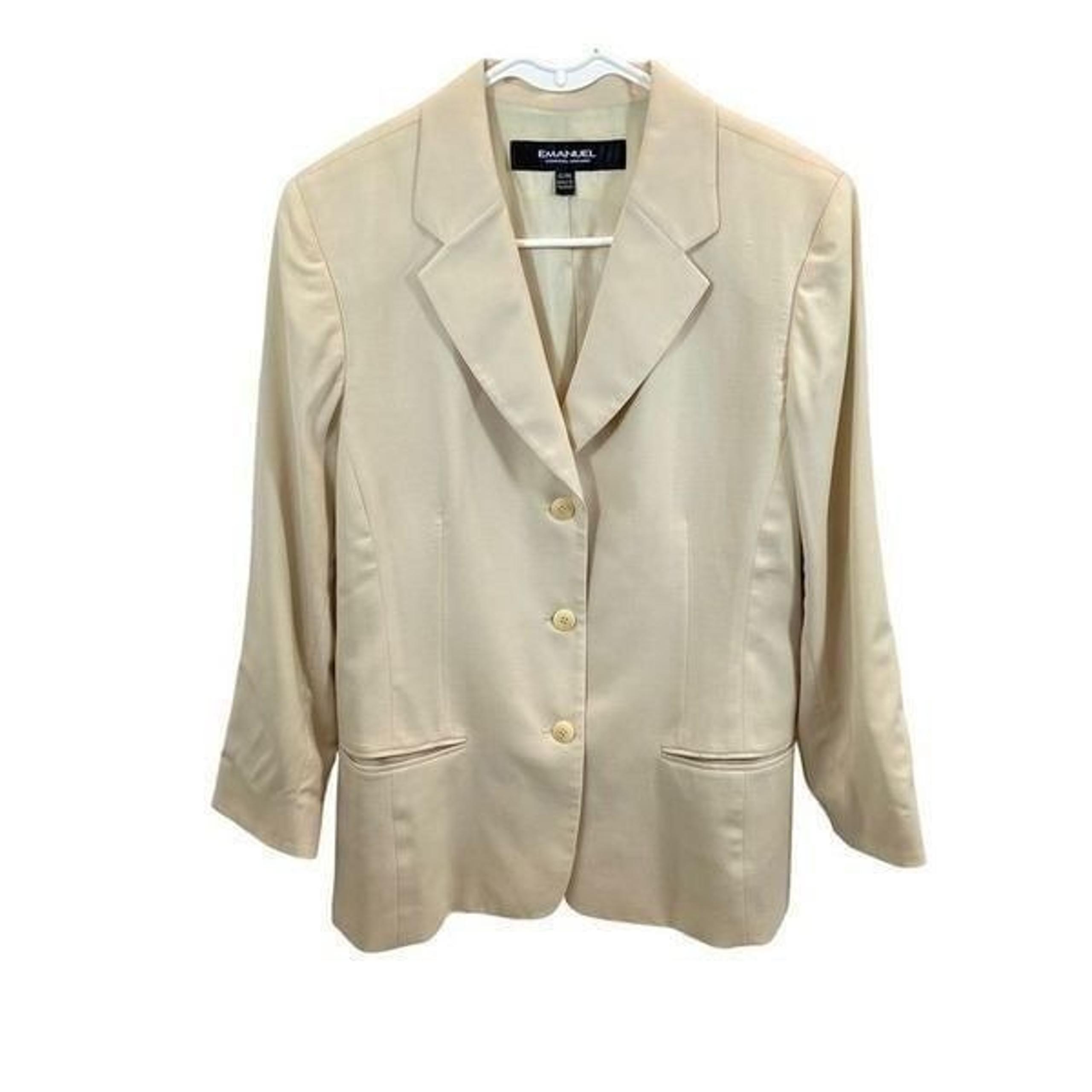Ladies Emanuel Ungaro Brand Cream Colored Wool Blend Blazer Size 12/46