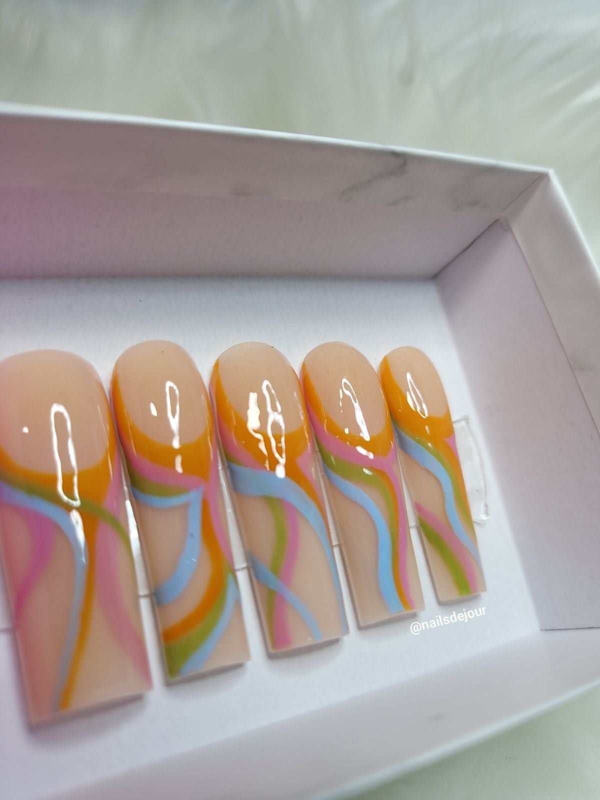 French Tip Swirl Acrylic Press on Nails