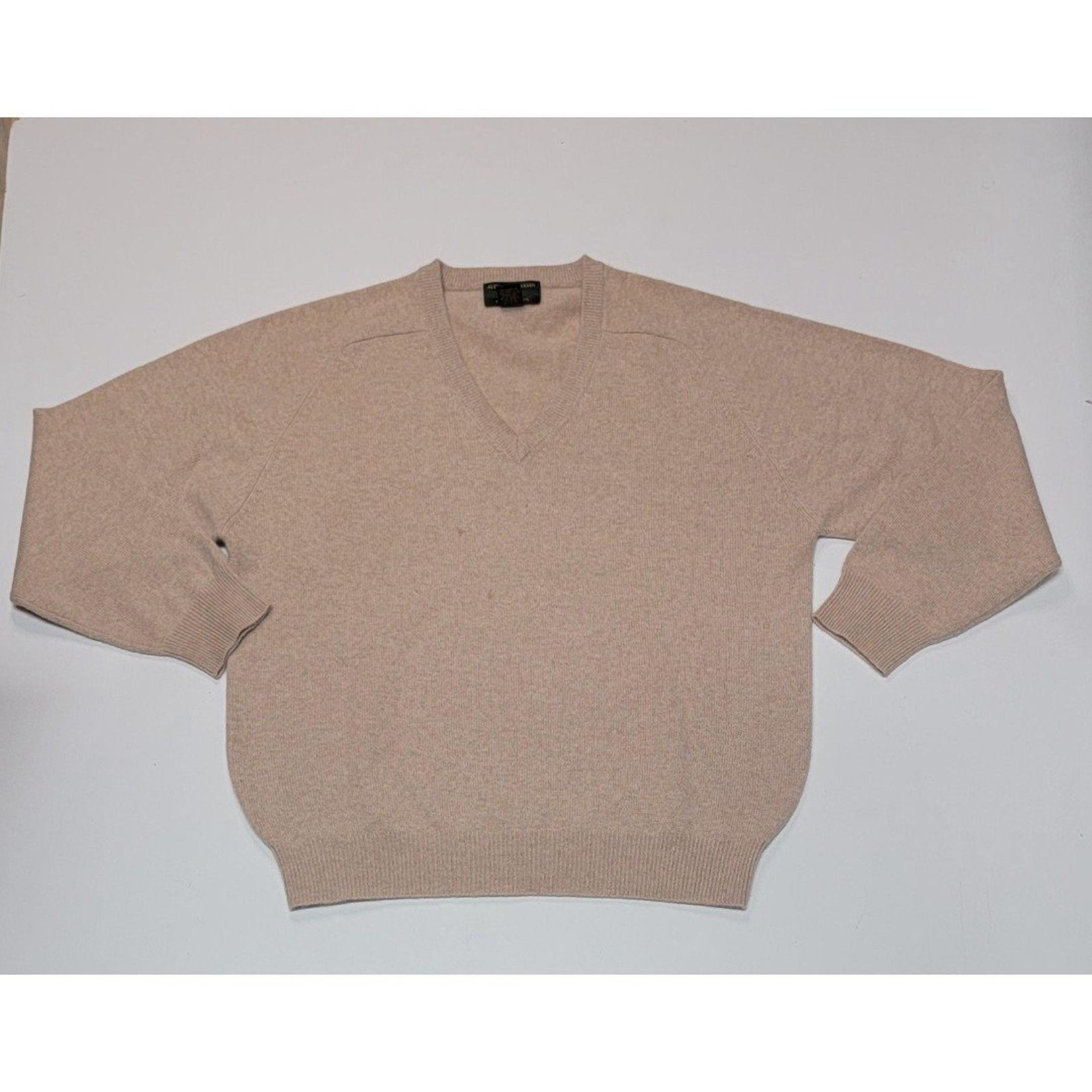Colours Men's Large Beige V Neck Cashmere Sweater - Alexander Julian