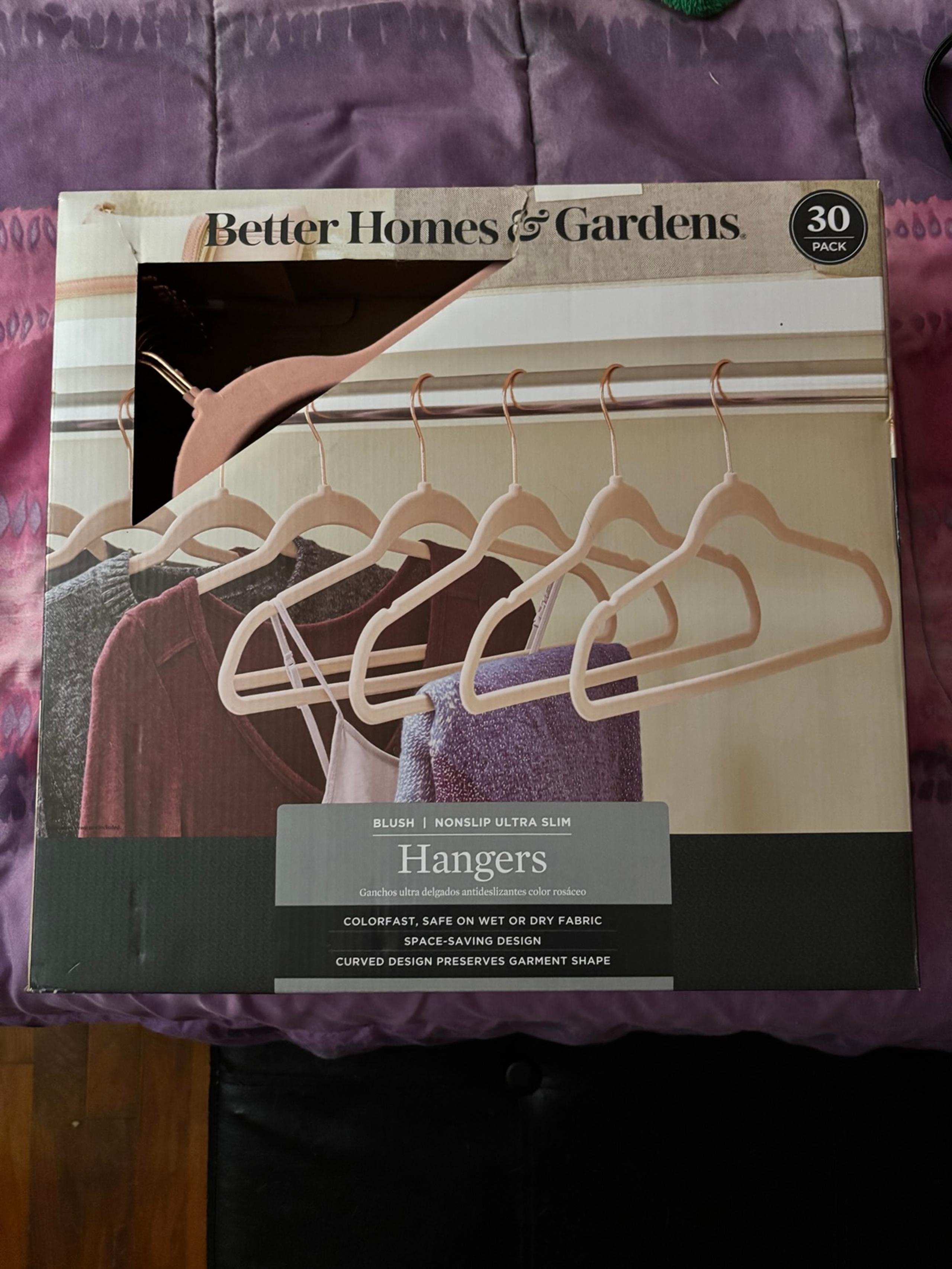 Brand New 30 pk. Velvet Hangers