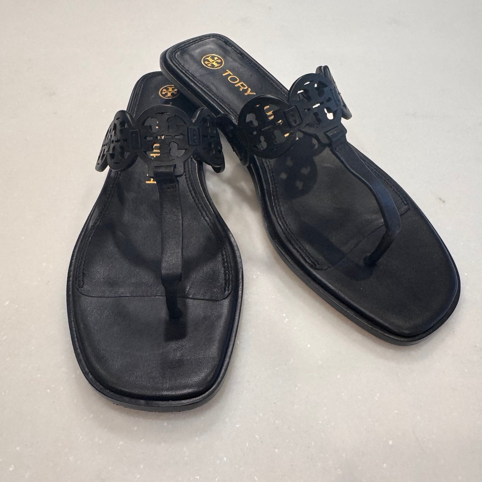 Tory Burch women’s Tiny Miller sandals black leather slip ons size 8.5.