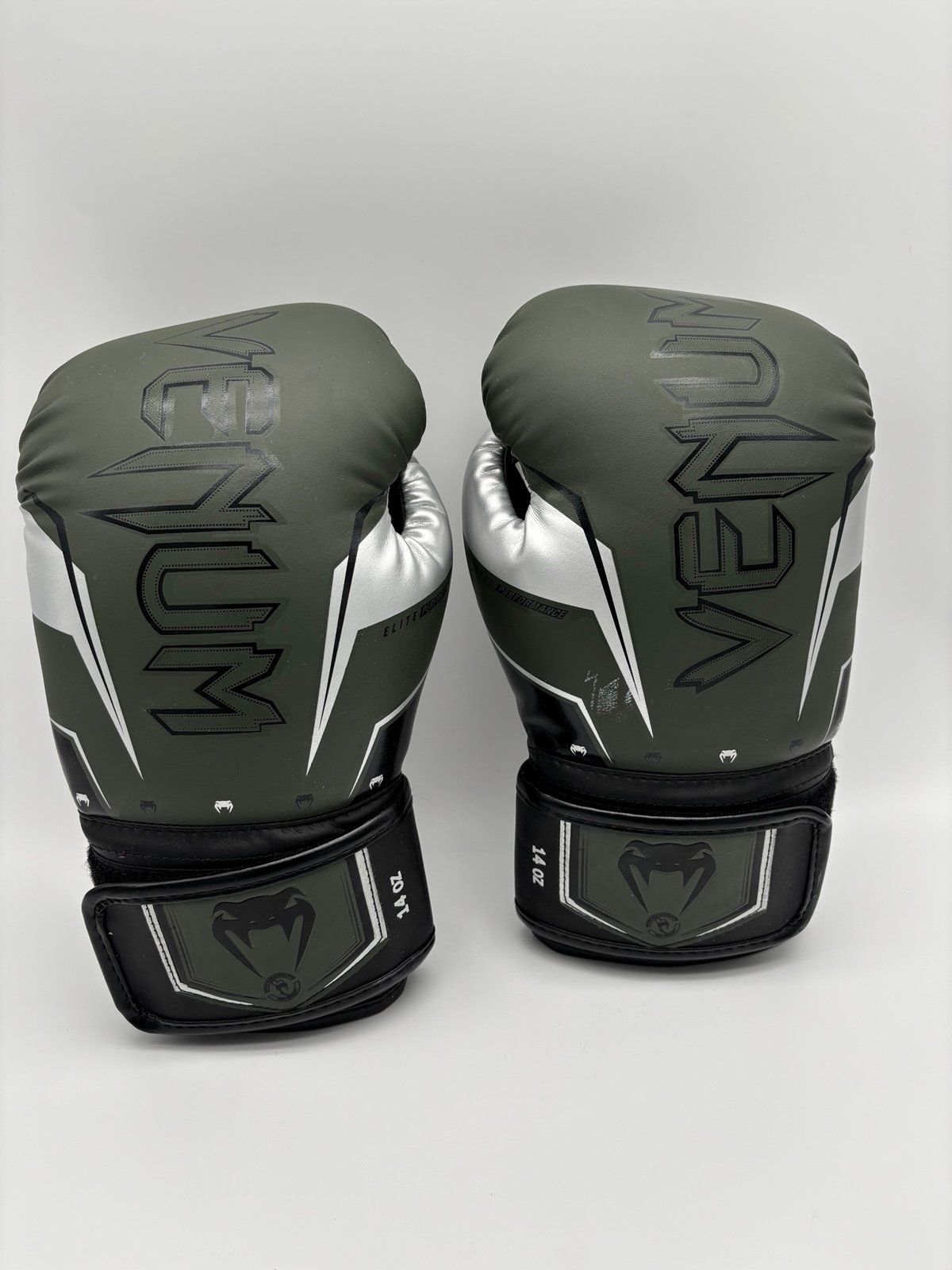 14 Oz Venom Elite Boxing Gloves