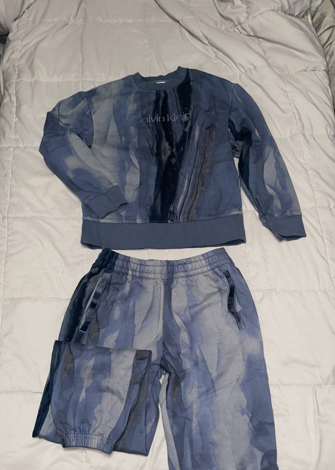 Calvin Klein Sweatsuit
