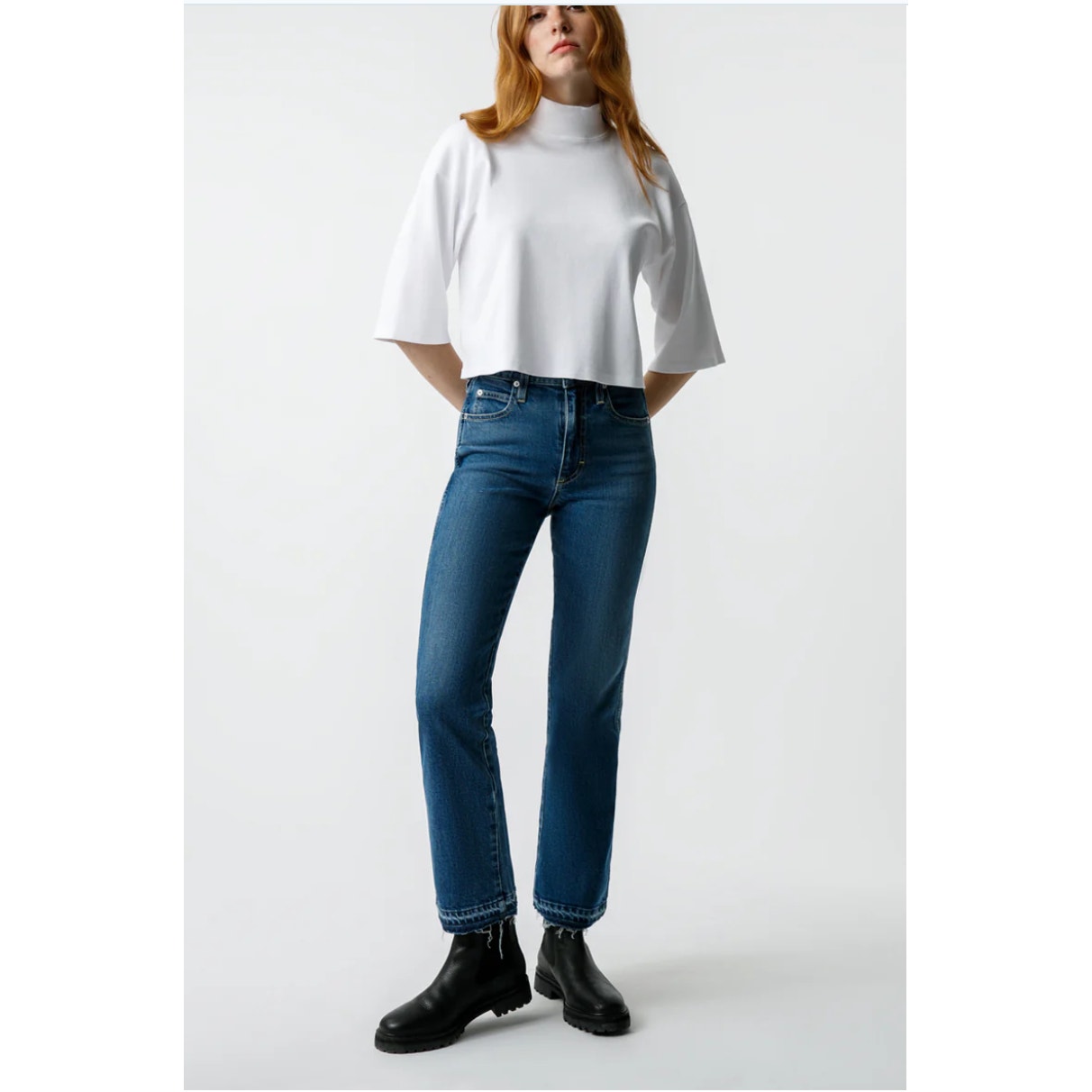 AMO NWT Bella Slight Boot Crop Denim Jean in Crush // 00