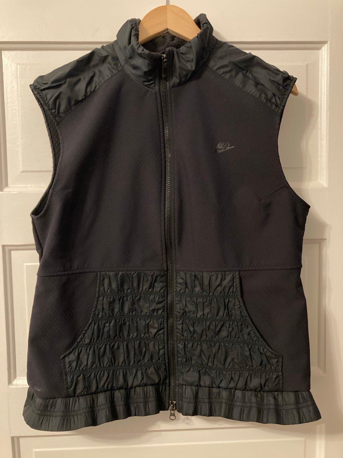 Nike Reflective Athletic Vests for Women | Mercari Nike Reflective Athletic Vests for Women | Mercari