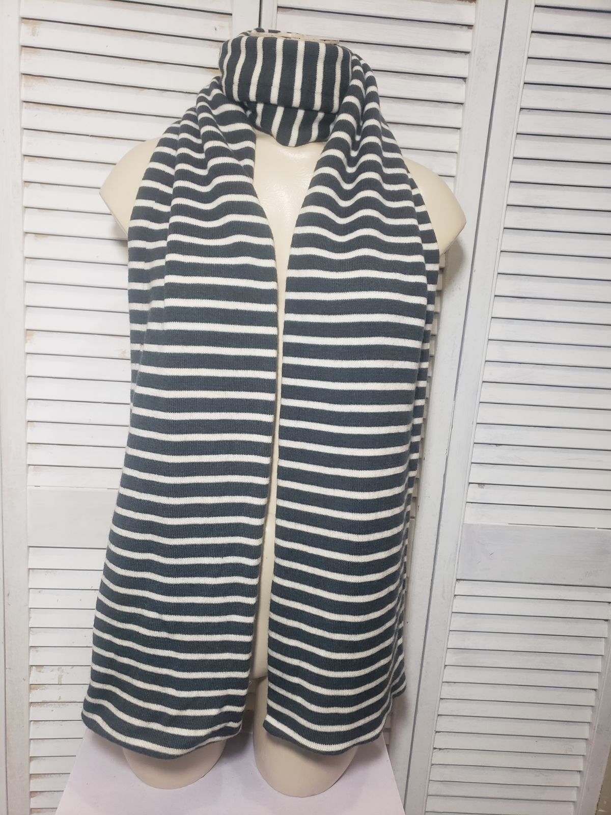 Everlane striped Wool Blended Scarves (2