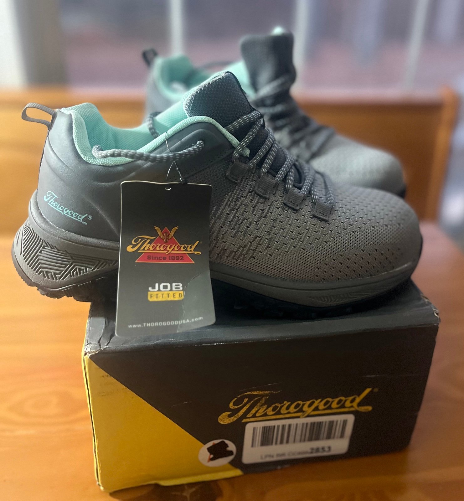 THOROGOOD AST LOW Composite Toe Safety Work Shoes Sneakers 509-0101 Women's 8.5