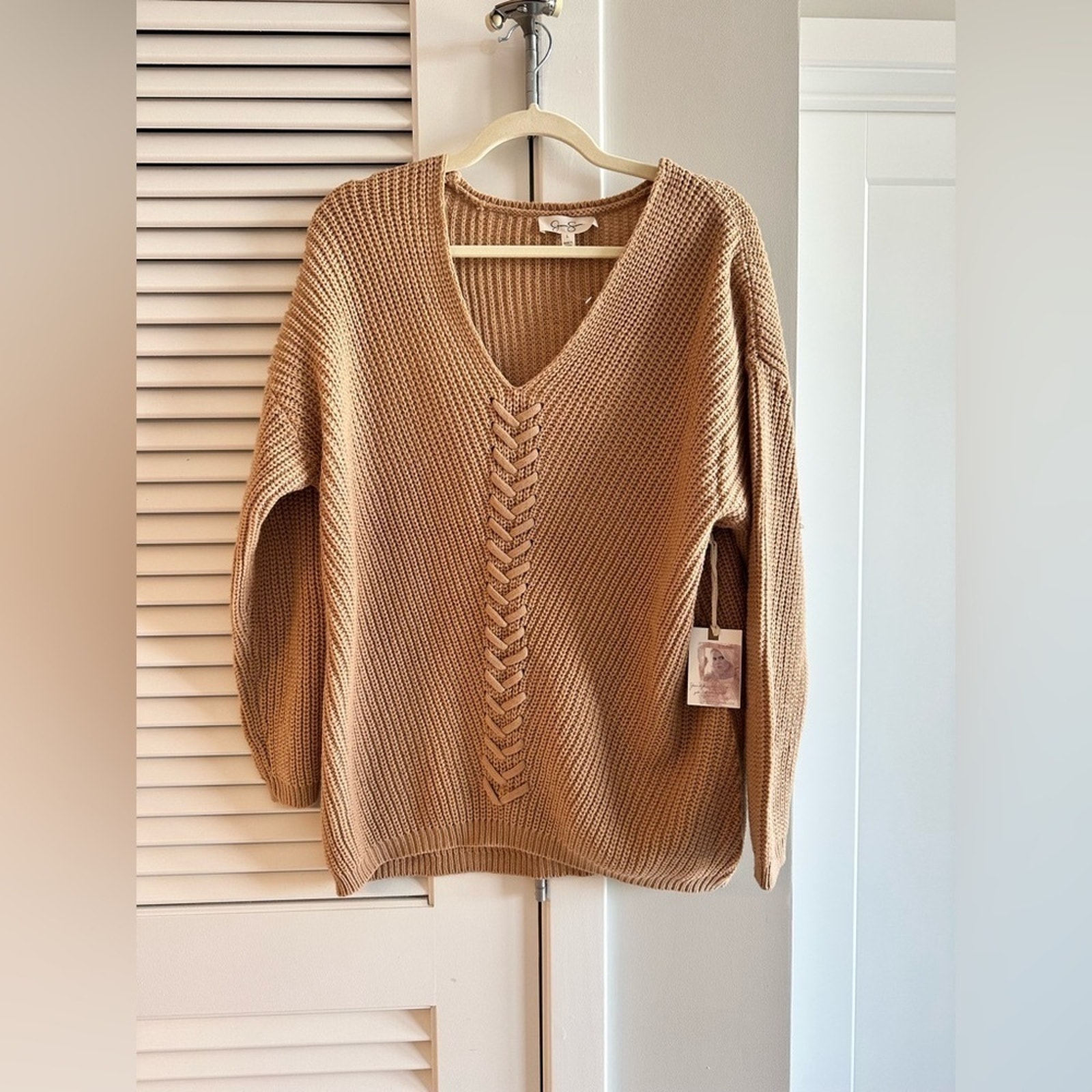 NWT Jessica Simpson Beige Sweater