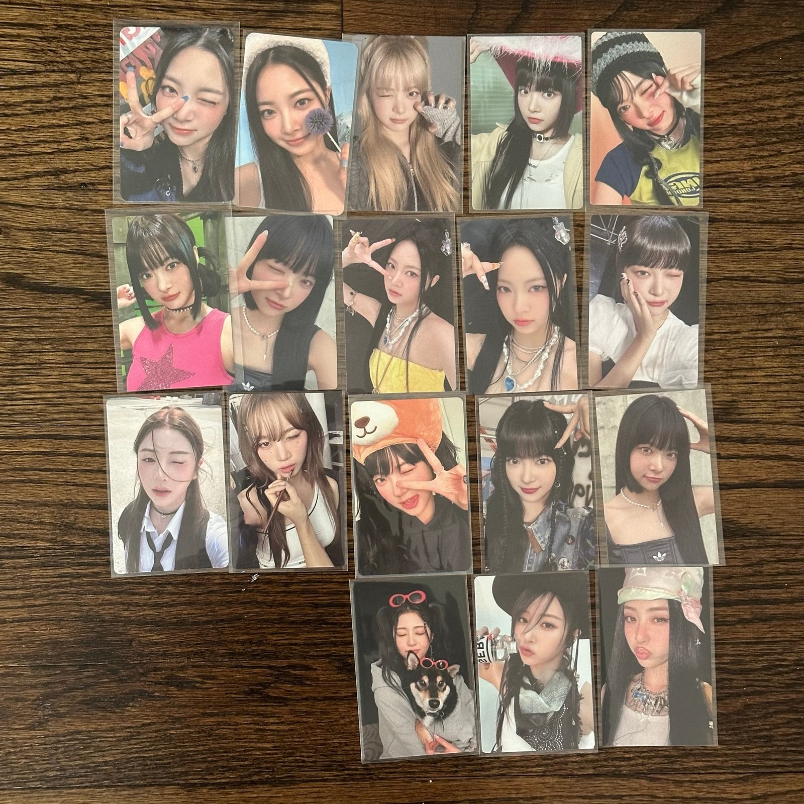 le sserafim photocards set