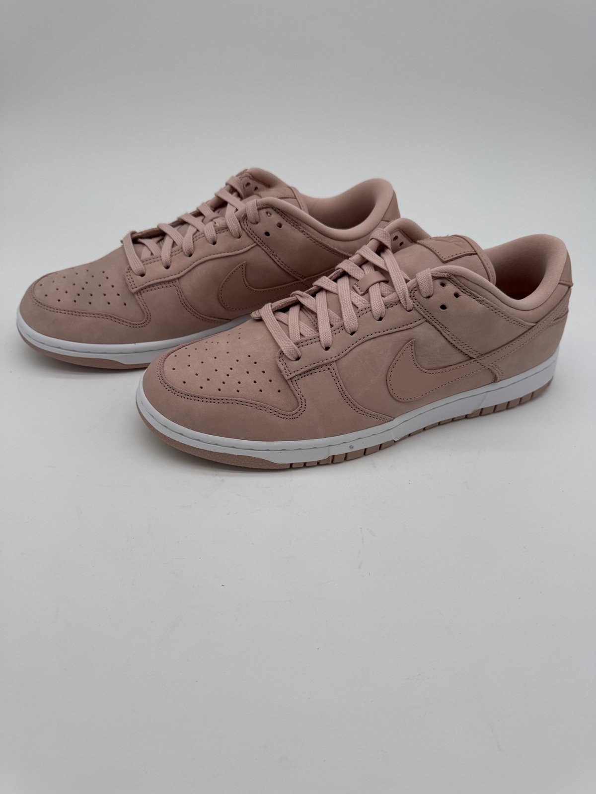Nike Women’s Dunk Pink Oxford Size 12 New In Box