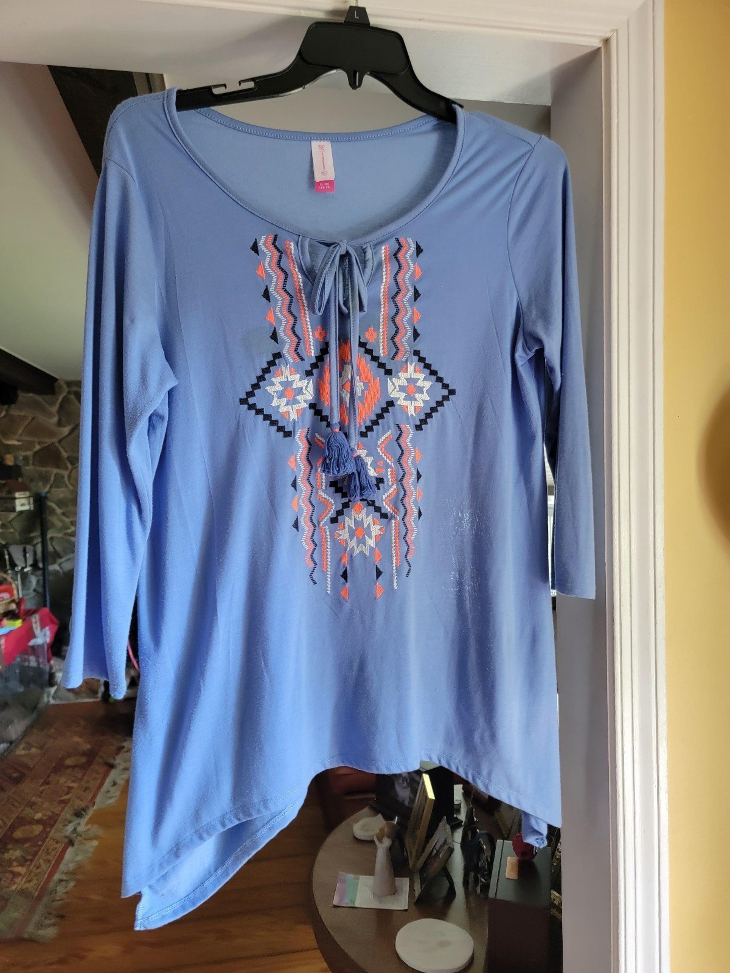 Cute Tunic Top by No Boundries