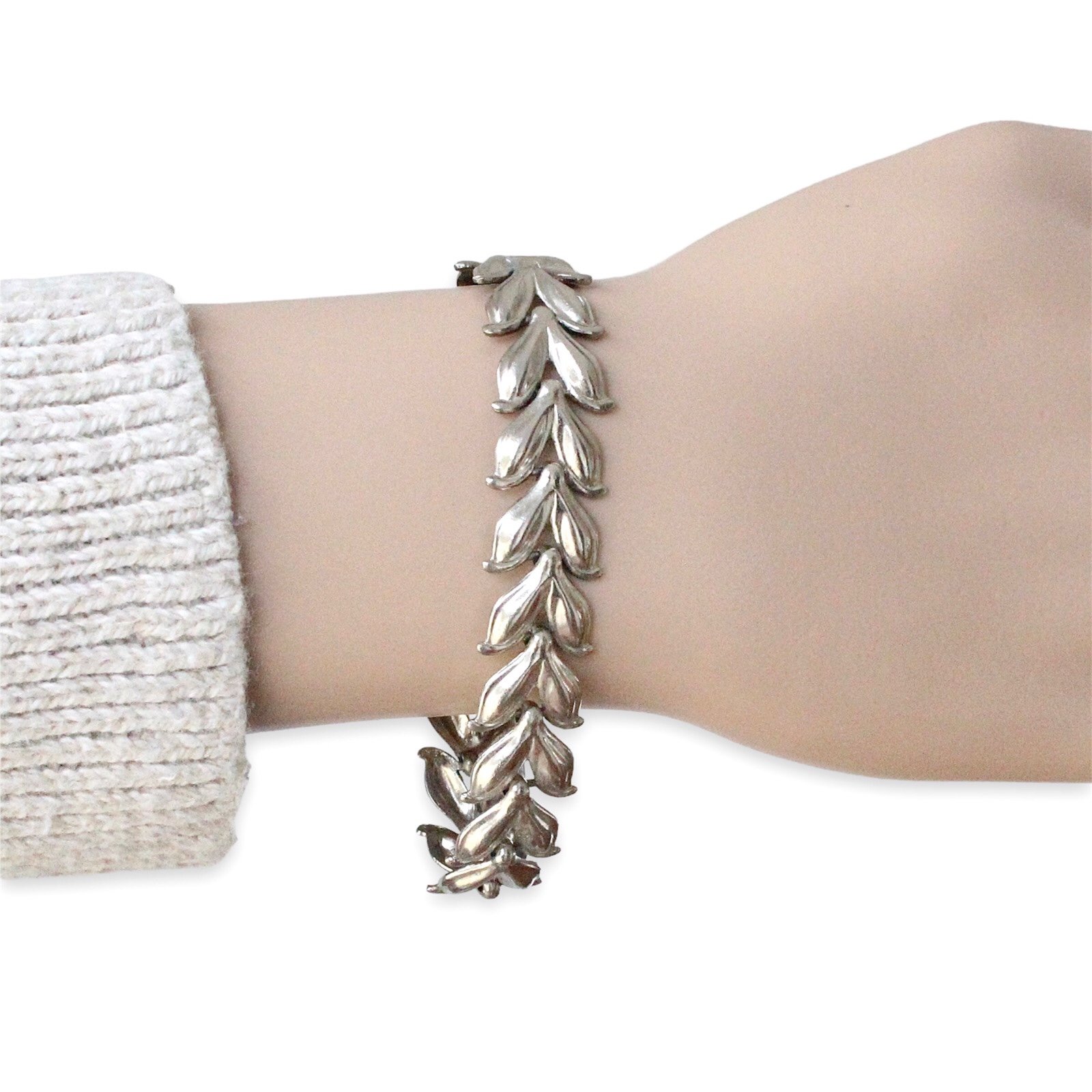 Vintage Laurel Leaf Wreath Link Bracelet Silver Tone Leaves Roman Greek Style
