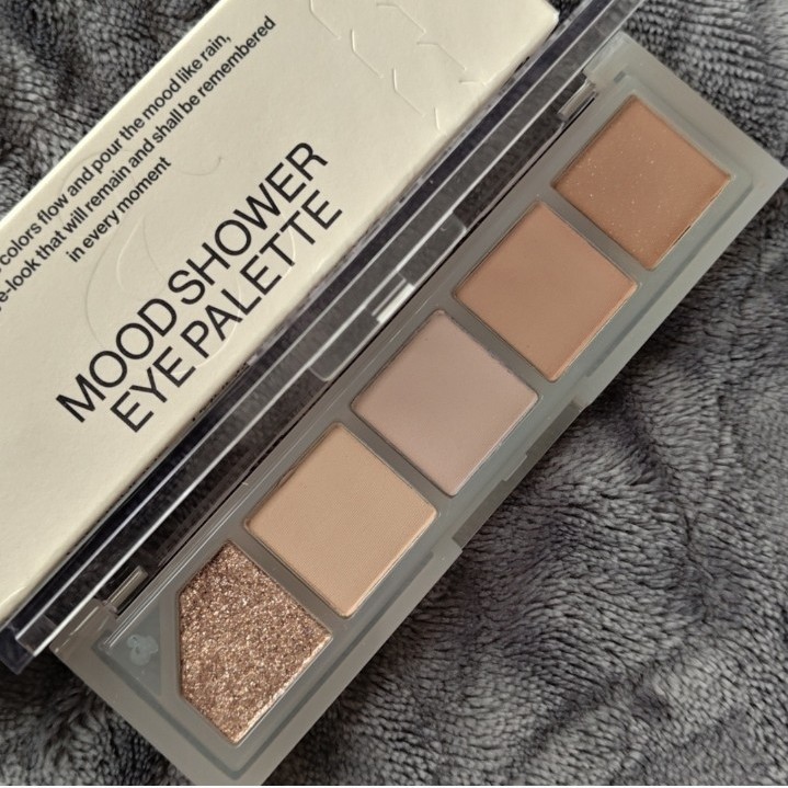 HERMES POUDRE D'ORFÈVRE HIGHLIGHTER - 01 OR PERMABRASS Face