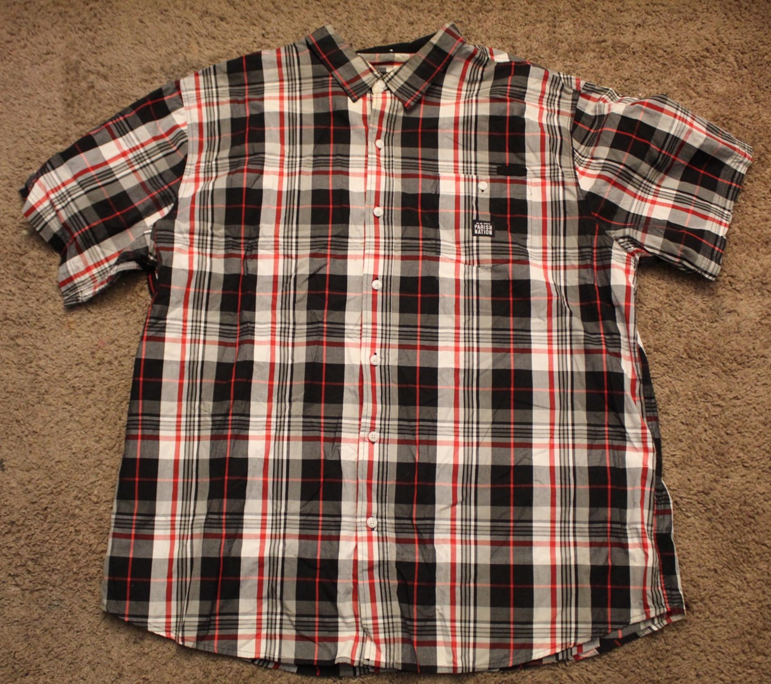 Parish nation buttondown shortsleeved shirt
