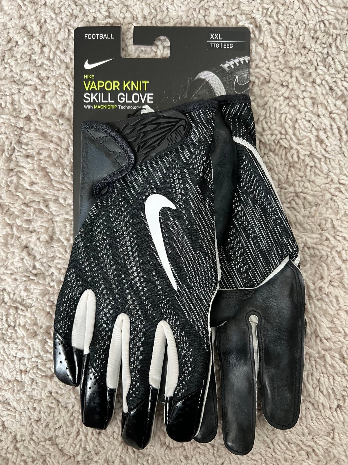 Nike Vapor Knit Skill Gloves Magnigrip Football White Black