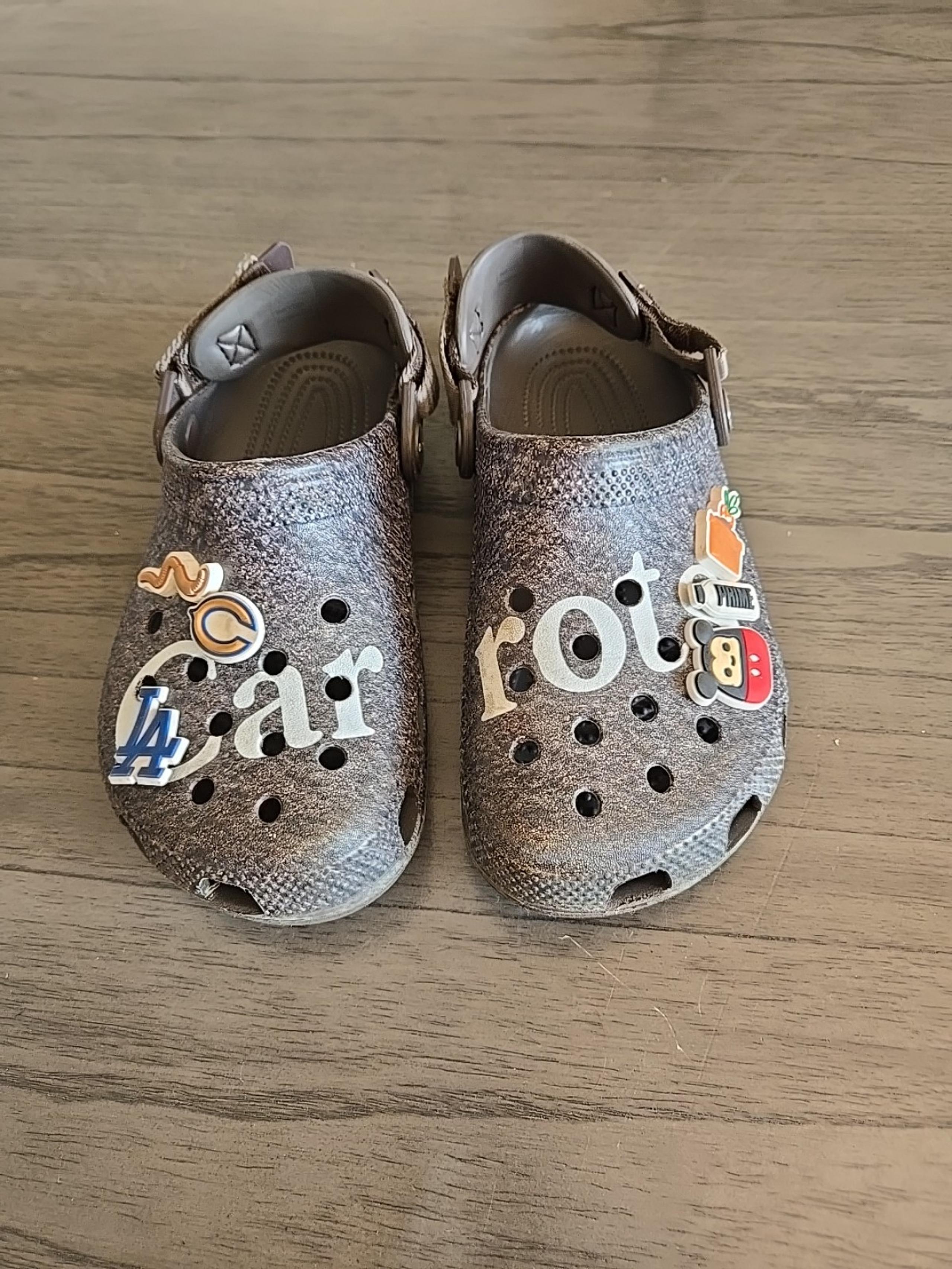 Crocs Boys Carrots Shoes Size J 4