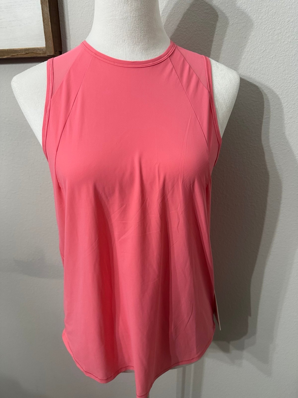 Lululemon sculpt tank