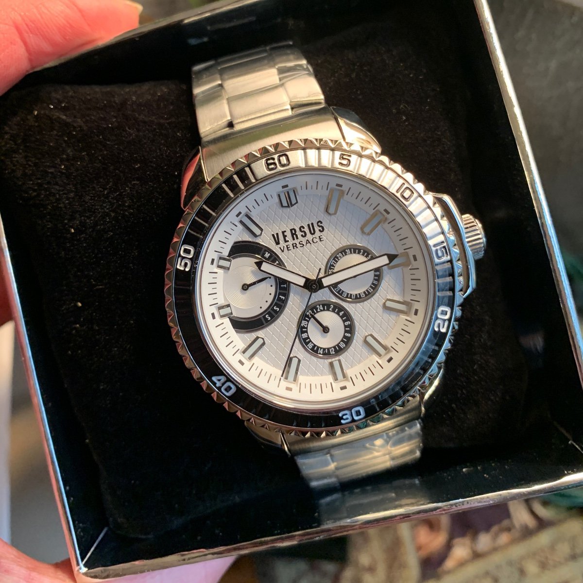 Authentic VERSUS VERSACE 45mm stainless steel bracelet watch