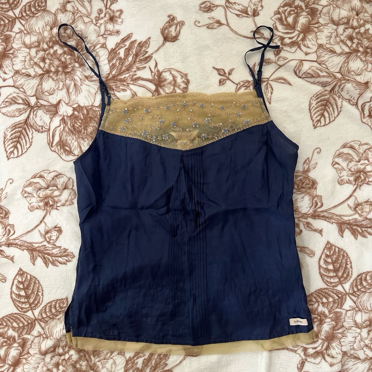 Hollister 100% Silk Beaded Rare Y2K Tank Top S