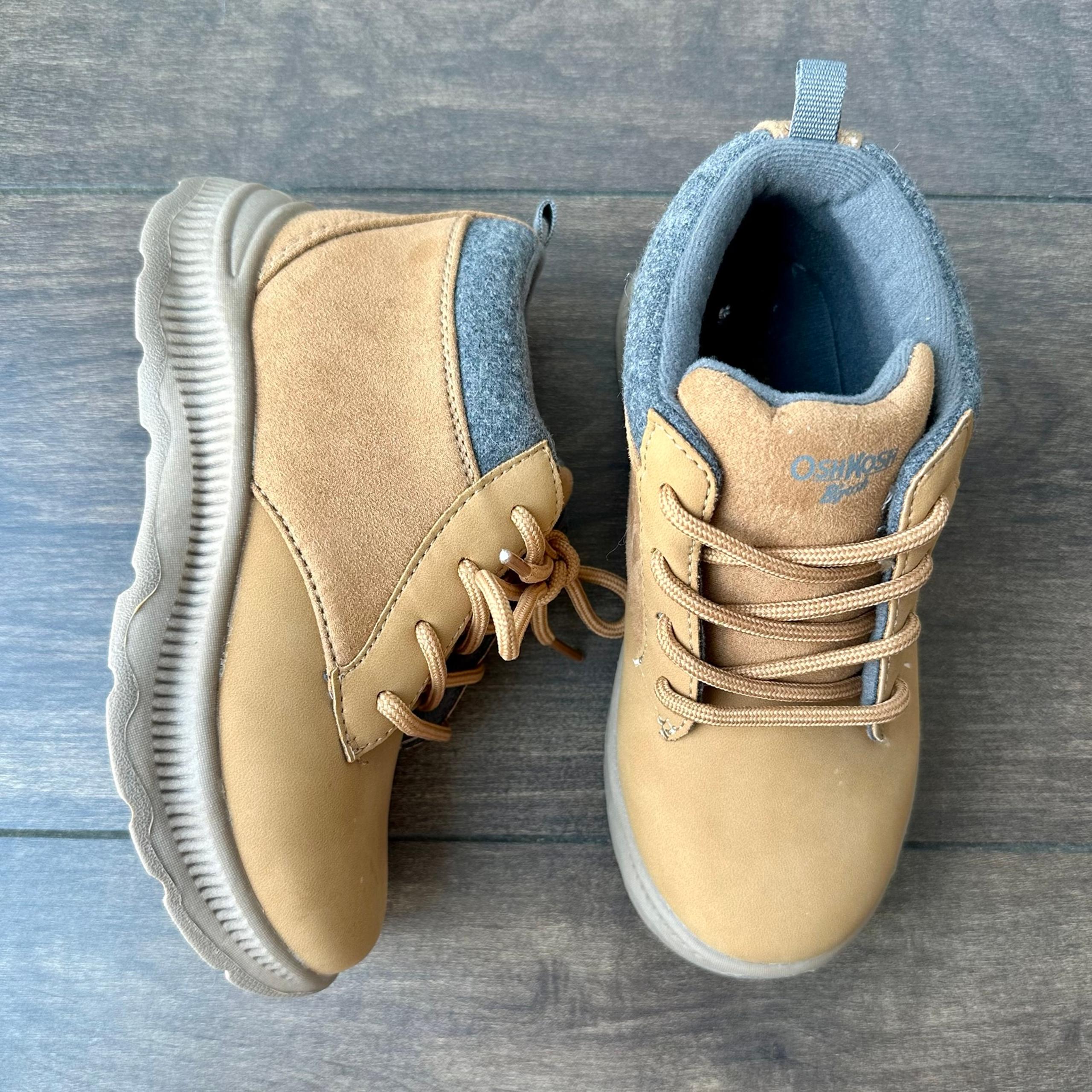Oshkosh B'gosh Boys' Tan Stanton Boots - Size: 12 M - NEW