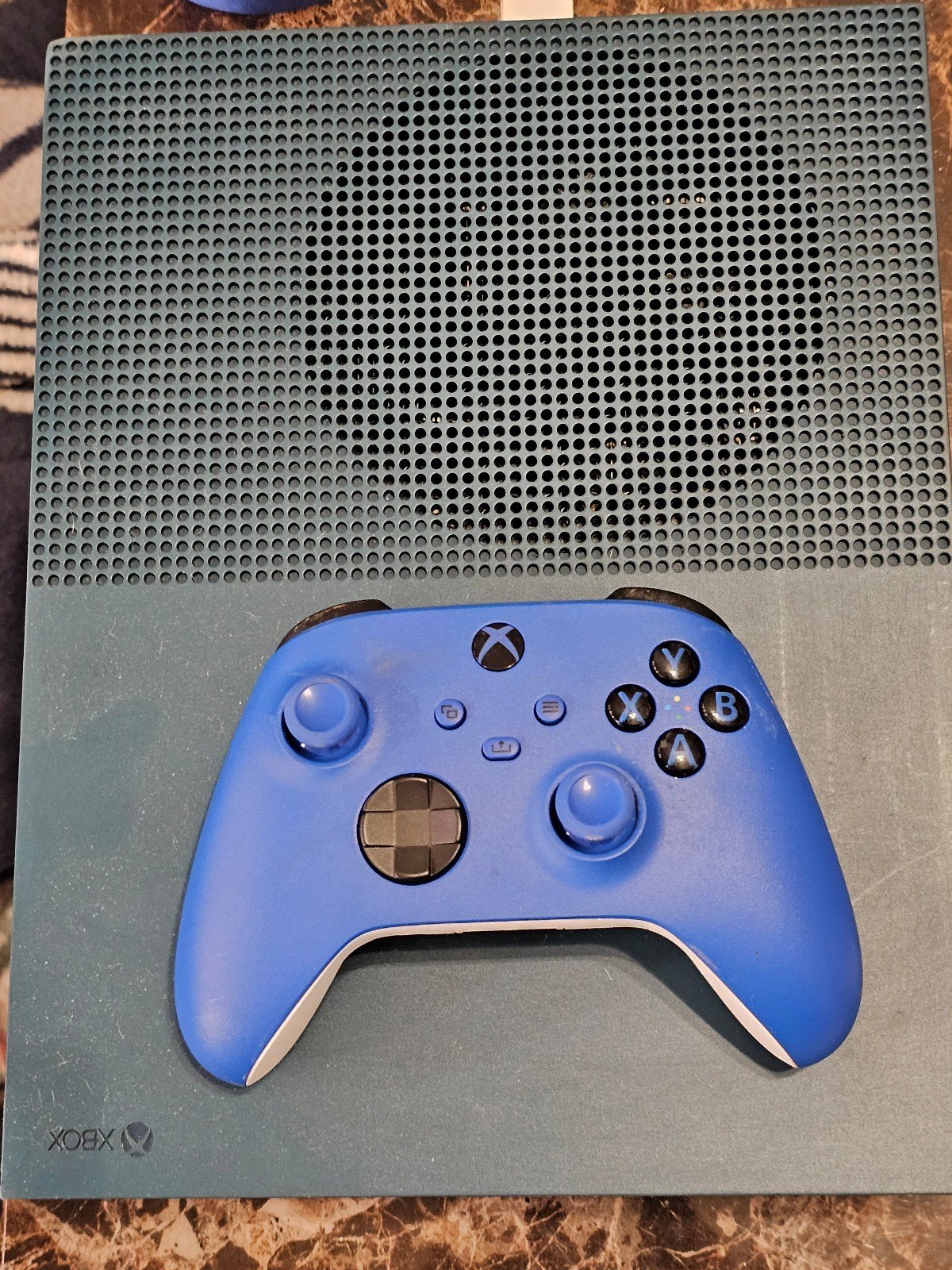 Xbox One S with game