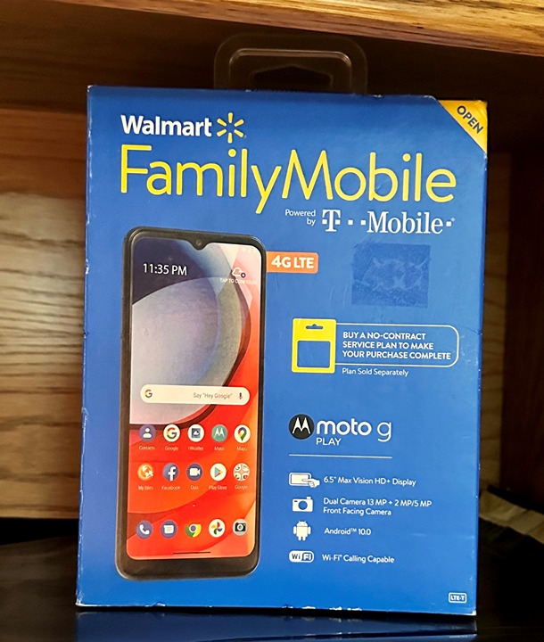 MOTOROLA Walmart Family Mobile Motorola Blue Moto G Play-32GB - NIB